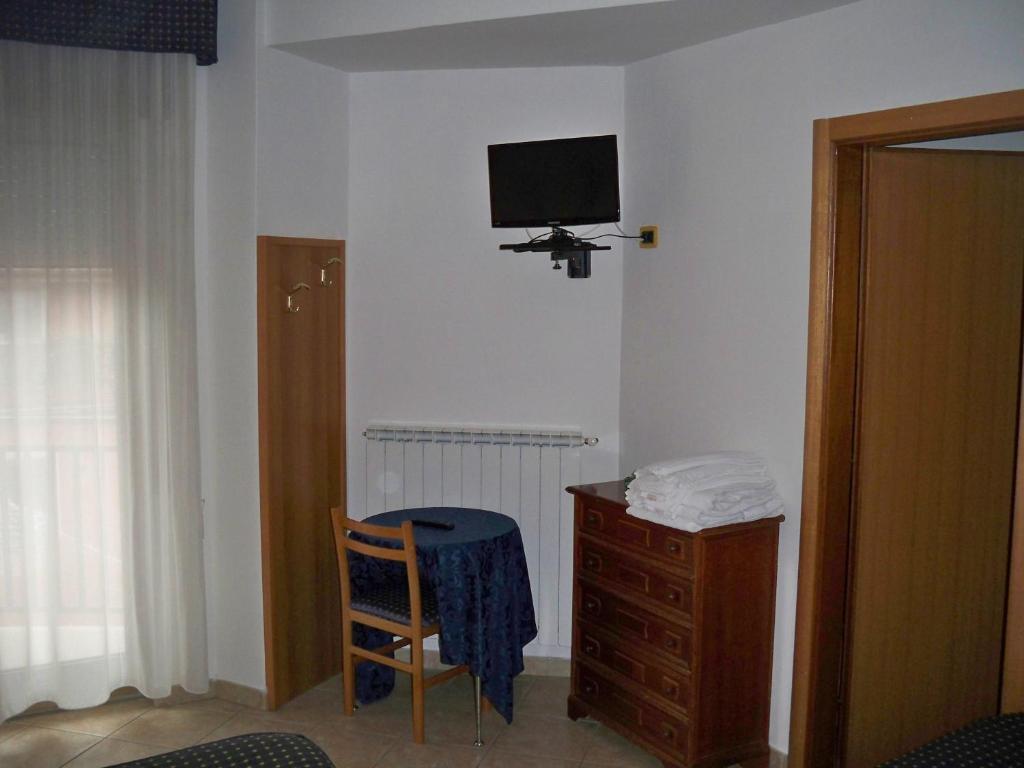 Albergo Corradetti Castel Di Sangro Zimmer foto